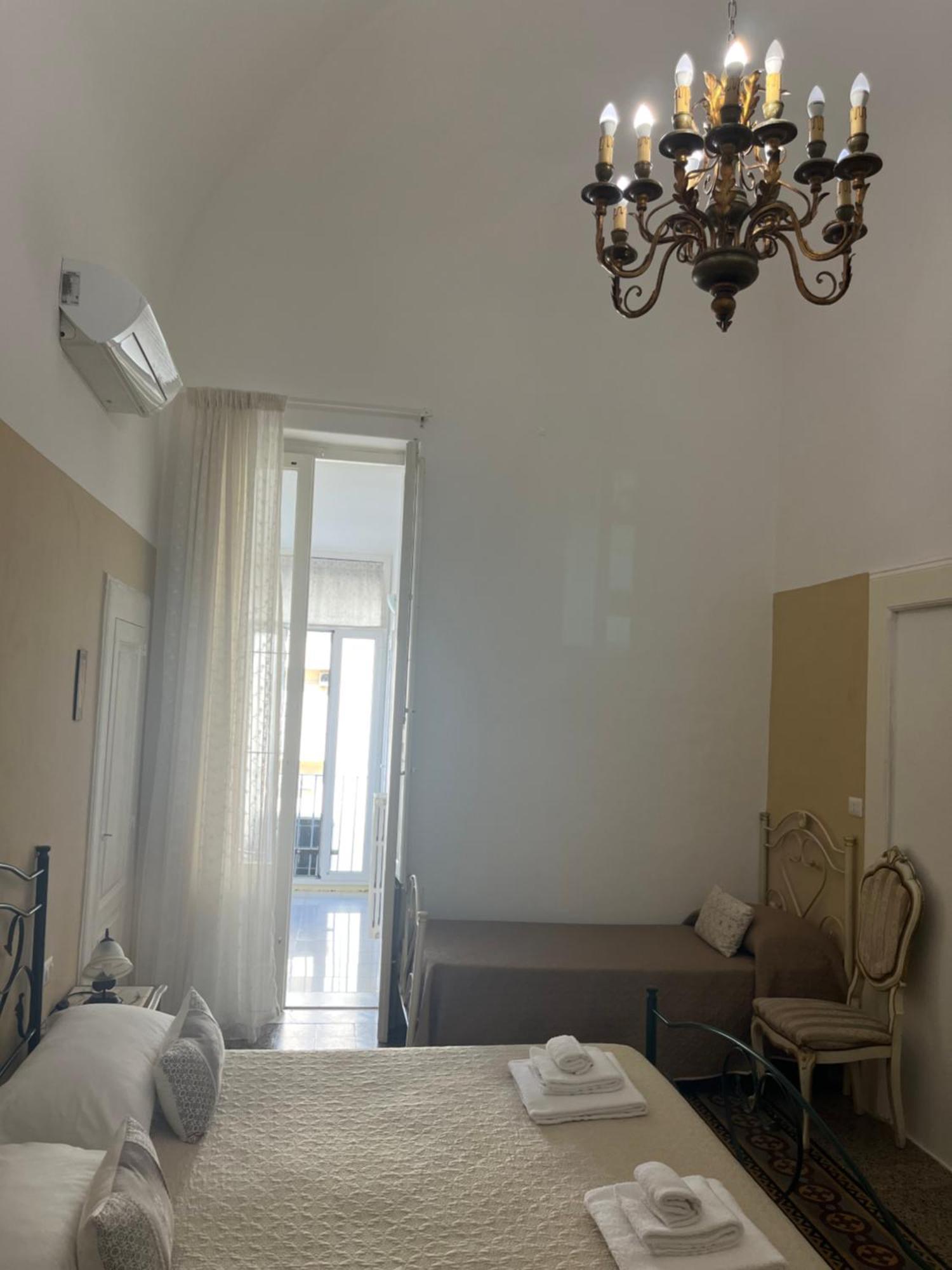 B&B Chimera Bari Eksteriør bilde